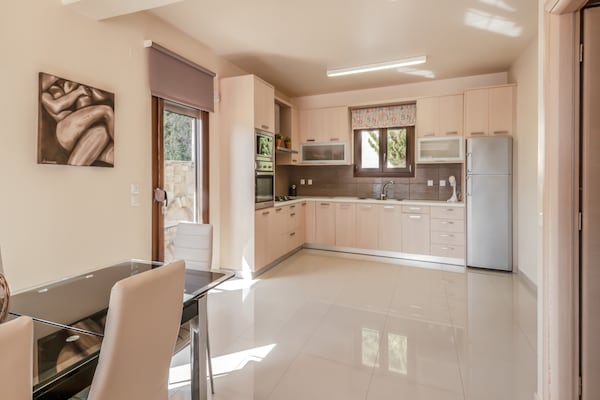 Foto van Villa met 3 slaapkamers nabij Heraklion - Vakantiehuis in Palaiokastro - Kitchen