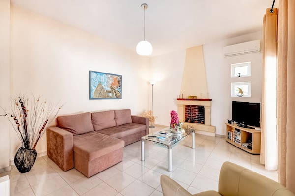 Foto van Villa in Kalamitsi bij Witte Bergen - Vakantiehuis in Kalamitsi Alexandrou - LivingRoom