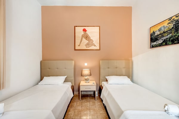 Foto van Villa in Kalamitsi bij Witte Bergen - Vakantiehuis in Kalamitsi Alexandrou - BedRoom