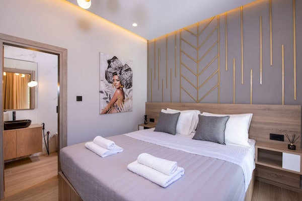 Foto van Villa Kournas met zwembad, geschikt voor 12 gasten - BedRoom