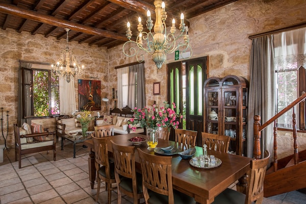 Foto van Villa voor 8 gasten met prachtig uitzicht - Vakantiehuis in Kissamos - DiningRoom