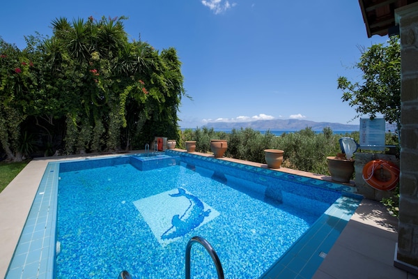 Foto van Villa voor 8 gasten met prachtig uitzicht - Vakantiehuis in Kissamos - PoolOfHouse