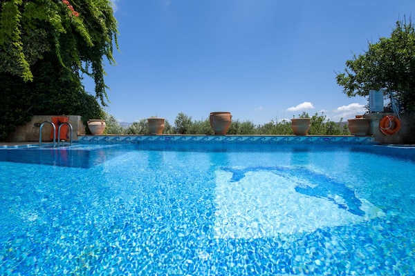 Foto van Villa voor 8 gasten met prachtig uitzicht - Vakantiehuis in Kissamos - PoolOfHouse