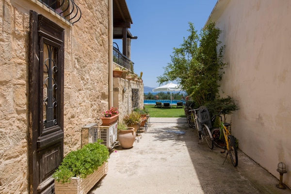 Foto van Villa voor 8 gasten met prachtig uitzicht - Vakantiehuis in Kissamos - GardenSummer