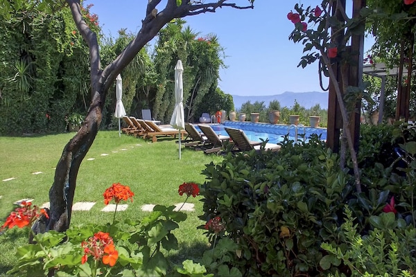 Foto van Villa op Kreta in de Middellandse Zee - Vakantiehuis in Kissamos - GardenSummer