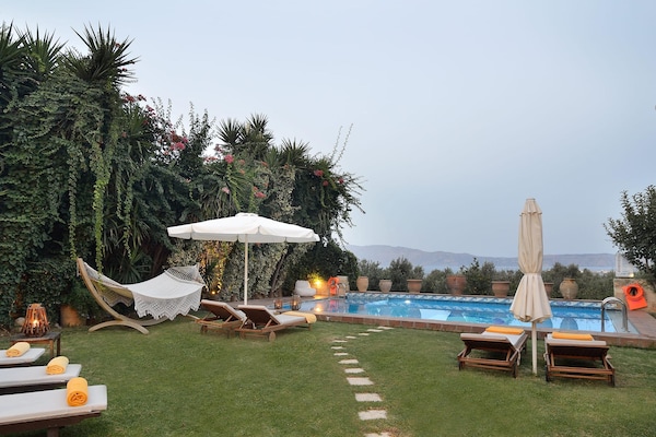 Foto van Villa op Kreta in de Middellandse Zee - Vakantiehuis in Kissamos - GardenSummer