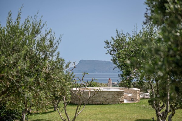Foto van Villa voor 7 personen in Chania, vlakbij de zee - Vakantiehuis in Kissamos - GardenSummer