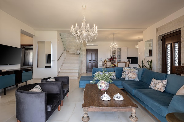 Foto van Villa voor 7 personen in Chania, vlakbij de zee - Vakantiehuis in Kissamos - LivingRoom