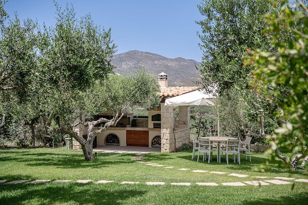 Foto van Villa voor 7 personen in Chania, vlakbij de zee - Vakantiehuis in Kissamos - GardenSummer