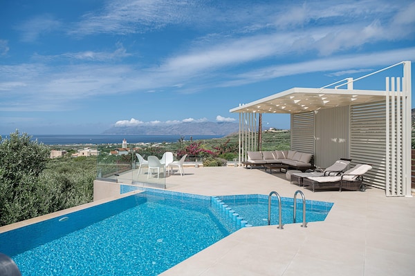 Foto van Villa voor 7 personen in Chania, vlakbij de zee - Vakantiehuis in Kissamos - PoolOfHouse