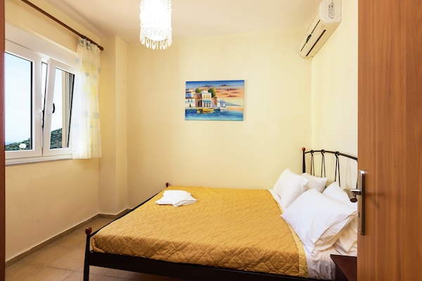Foto van Villa op een heuvel met privézwembad - Vakantiehuis in Bali - BedRoom