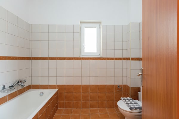 Foto van Villa op een heuvel met privézwembad - Vakantiehuis in Bali - BathRoom