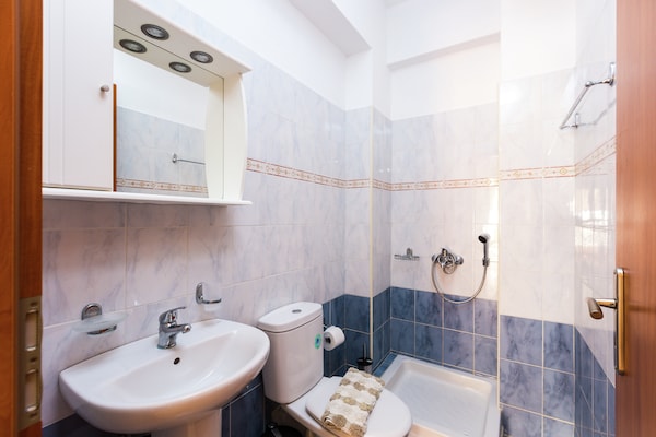 Foto van Villa op een heuvel, privézwembad - Vakantiehuis in Bali - BathRoom