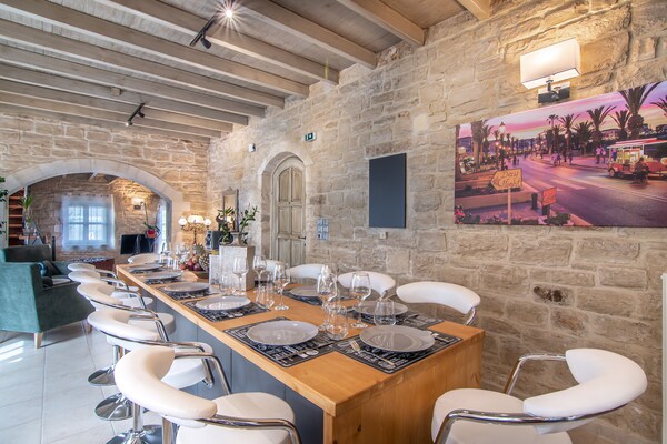 Foto van Villa in Rethymno met Zwembad en Tavernes - Vakantiehuis in Rethymno - DiningRoom