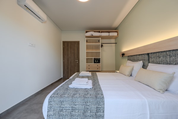 Foto van Villa in Viran Episkopi met Privézwembad - Vakantiehuis in Viran Episkopi - BedRoom