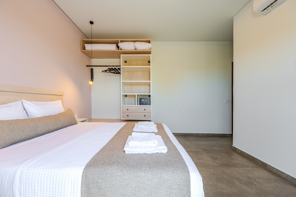 Foto van Villa in Viran Episkopi met Privézwembad - Vakantiehuis in Viran Episkopi - BedRoom
