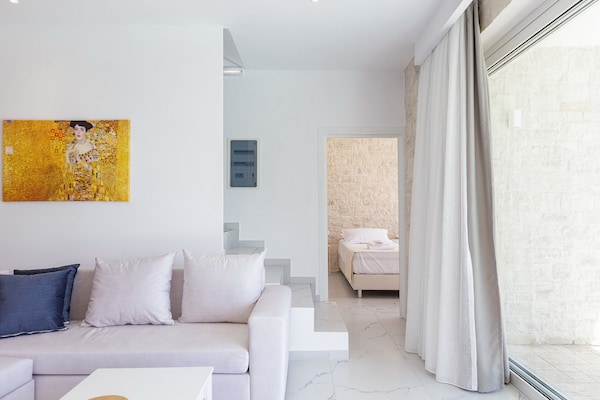Foto van Villa in Damnoni bij het strand - Vakantiehuis in Damnoni - LivingRoom