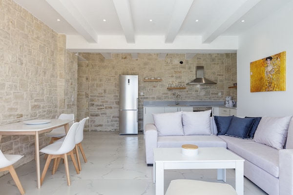 Foto van Villa in Damnoni bij het strand - Vakantiehuis in Damnoni - LivingRoom