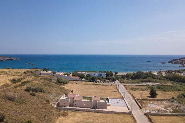 Foto van Villa in Damnoni bij Damnoni Strand - Vakantiehuis in Damnoni - Outdoor