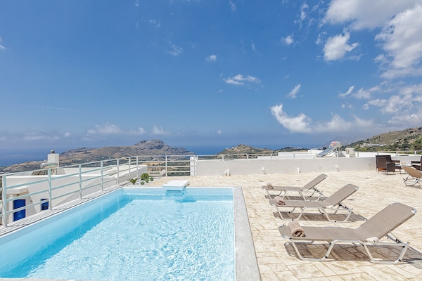 Foto van Villa op Kreta met Zwembad & Dichtbij Tavernes - Vakantiehuis in Mariou - PoolOfHouse