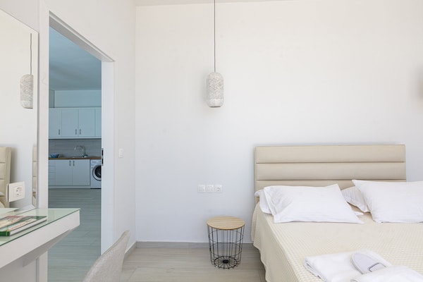 Foto van Villa in Mariou met privézwembad & strand - Vakantiehuis in Mariou - BedRoom