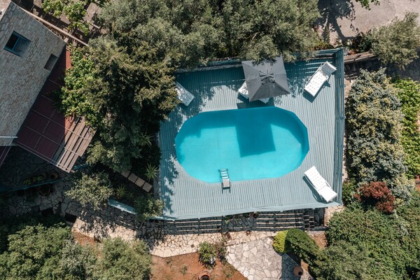 Foto van Villa in Spili met Uitzicht & Zwembad - Vakantiehuis in Lampini - PoolOfHouse