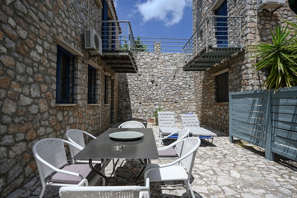 Foto van Villa op Kreta met privézwembad en bergzicht - Vakantiehuis in Lampini - Outdoor