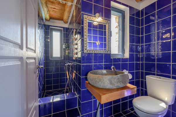 Foto van Villa op Kreta bij Skinaria Strand - Vakantiehuis in Lampini - BathRoom