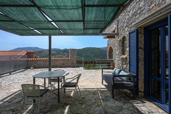 Foto van Villa op Kreta bij Skinaria Strand - Vakantiehuis in Lampini - TerraceBalcony