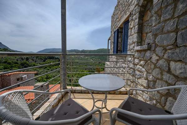 Foto van Villa op Kreta bij Skinaria Strand - Vakantiehuis in Lampini - TerraceBalcony