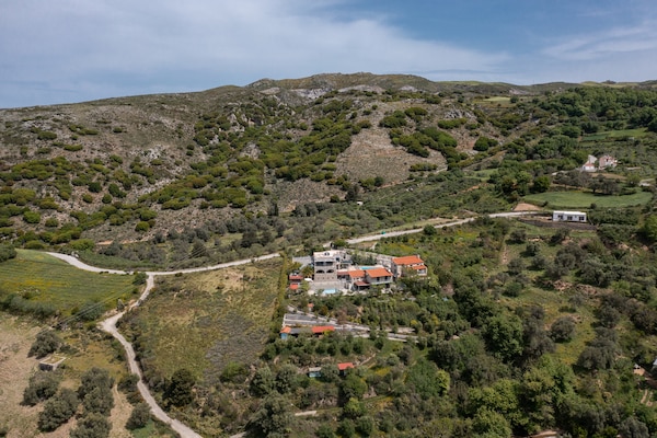 Foto van Villa op Kreta bij Skinaria Strand - Vakantiehuis in Lampini - Outdoor