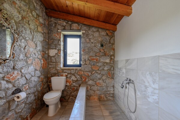 Foto van Villa nabij Lampini met privézwembad - Vakantiehuis in Lampini - BathRoom