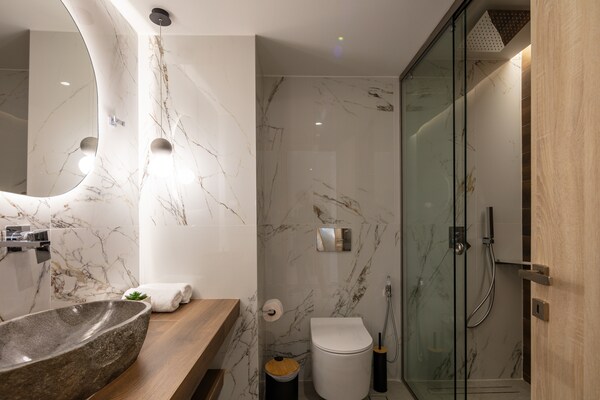 Foto van Villa in Agouseliana met privézwembad - Vakantiehuis in Agouseliana - BathRoom