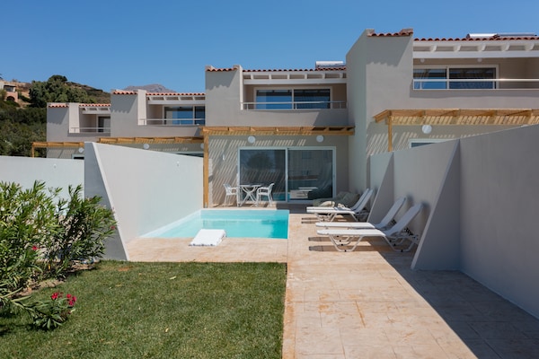 Foto van Villa in Damnoni bij Strand & Zwembad - Vakantiehuis in Damnoni - PoolOfHouse