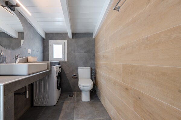 Foto van Villa in Damnoni bij Strand & Zwembad - Vakantiehuis in Damnoni - BathRoom
