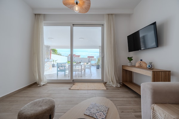 Foto van Vakantieverblijf gelegen in het Damnoni - Vakantiehuis in Damnoni - LivingRoom
