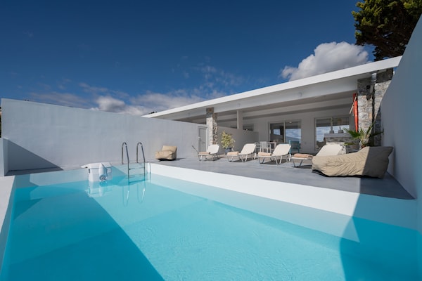 Foto van Vakantieverblijf gelegen in het Damnoni - Vakantiehuis in Damnoni - PoolOfHouse