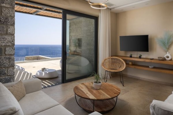 Foto van Verblijf aan het strand in Rethymno - Vakantiehuis in Rethymno - LivingRoom