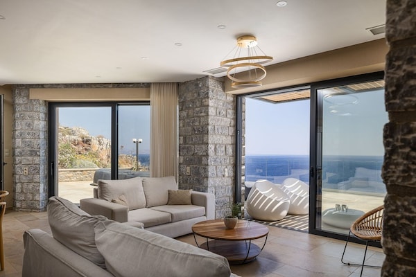 Foto van Verblijf aan het strand in Rethymno - Vakantiehuis in Rethymno - LivingRoom