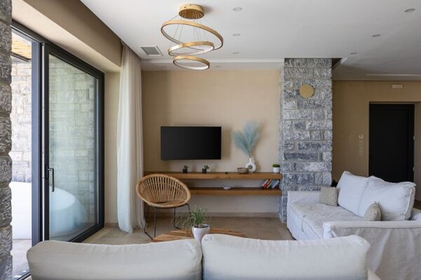 Foto van Verblijf aan het strand in Rethymno - Vakantiehuis in Rethymno - LivingRoom