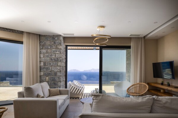 Foto van Verblijf aan het strand in Rethymno - Vakantiehuis in Rethymno - LivingRoom