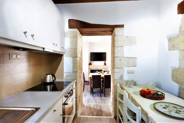 Foto van Villa Episkopi met fitnessruimte en zwembad - Vakantiehuis in Episkopi - Kitchen