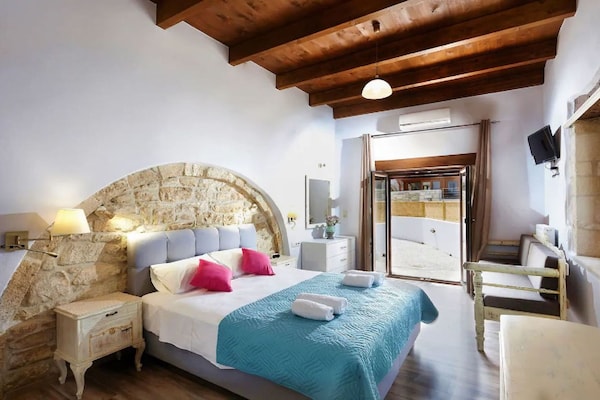 Foto van Villa Episkopi met fitnessruimte en zwembad - Vakantiehuis in Episkopi - BedRoom