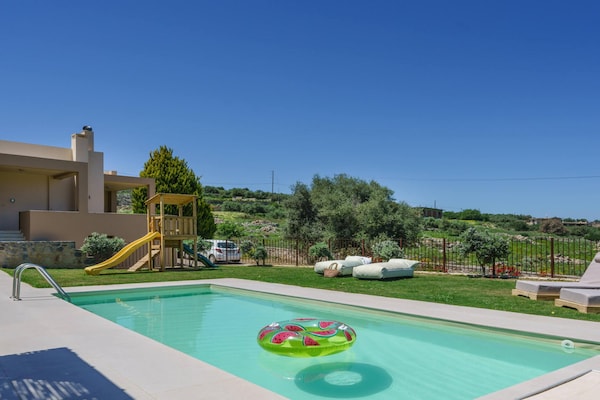 Foto van Ruime landelijke oase in Phylaki - Vakantiehuis in Phylaki - PoolOfHouse