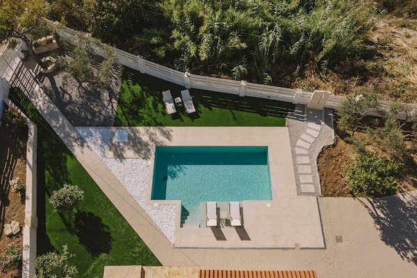 Foto van Villa in Panormo met Privézwembad & Strand - Vakantiehuis in Panormo - PoolOfHouse