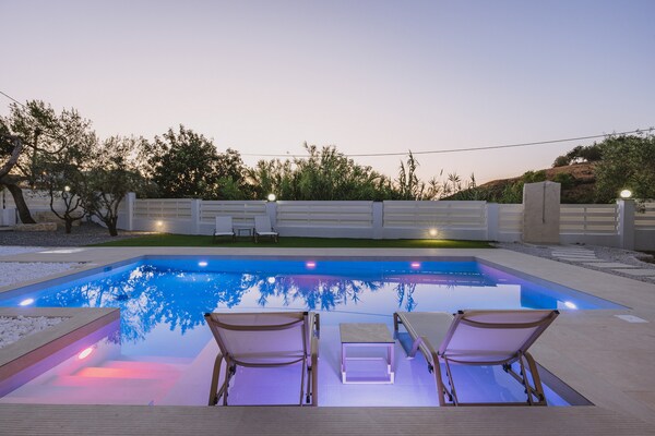 Foto van Villa in Panormo met Privézwembad & Strand - Vakantiehuis in Panormo - PoolOfHouse