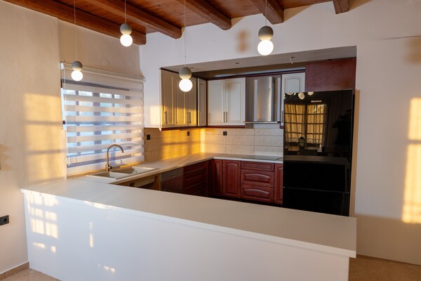 Foto van Villa in Panormo met Zwembad en Strand dichtbij - Vakantiehuis in Panormo - Kitchen