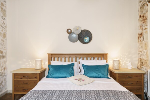 Foto van Villa met 5 slaapkamers en verwarmd zwembad - Vakantiehuis in Panormo - BedRoom