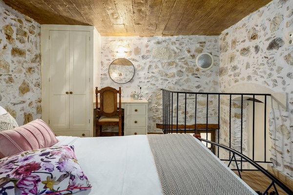 Foto van Villa met 5 slaapkamers en verwarmd zwembad - Vakantiehuis in Panormo - BedRoom