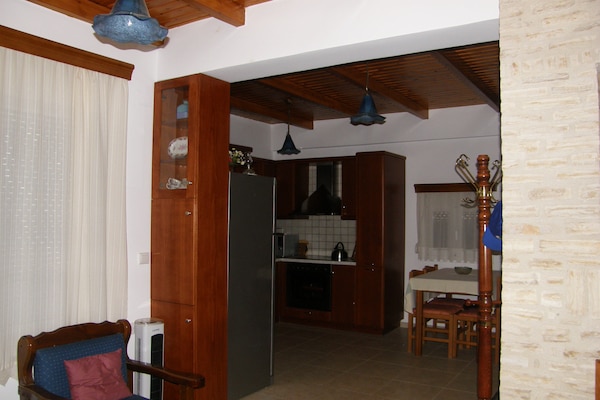 Foto van Villa in Lefkogia bij Souda Strand - Vakantiehuis in Lefkogia - Kitchen
